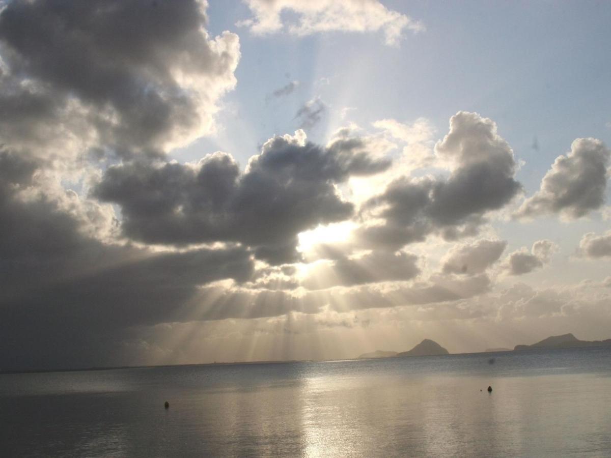 Apartamento The Clippers 1 Fabulous Waterfront Unit Salamander Bay Exterior foto