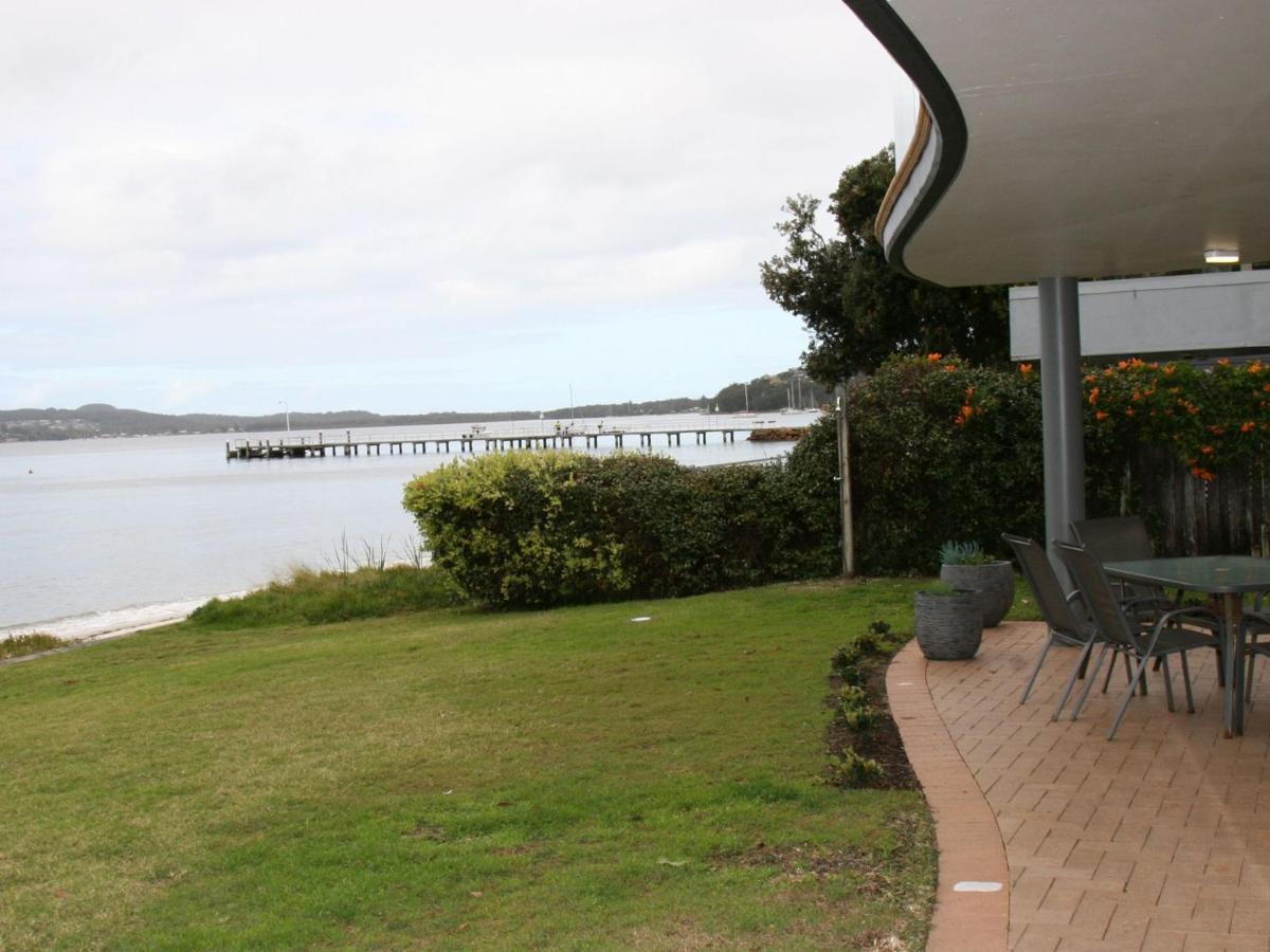Apartamento The Clippers 1 Fabulous Waterfront Unit Salamander Bay Exterior foto